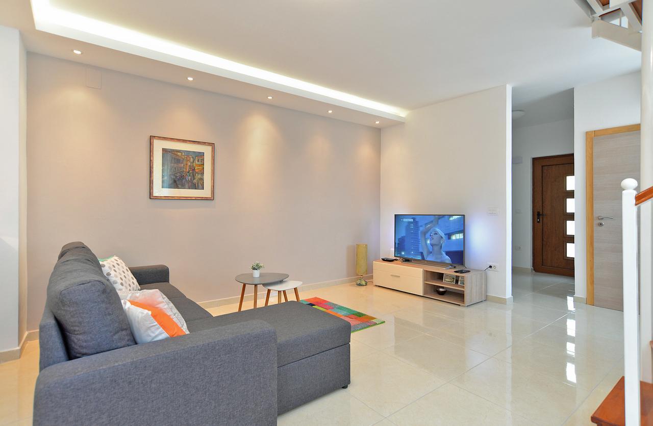 Apartments Olivera 1726 Pula Exterior foto